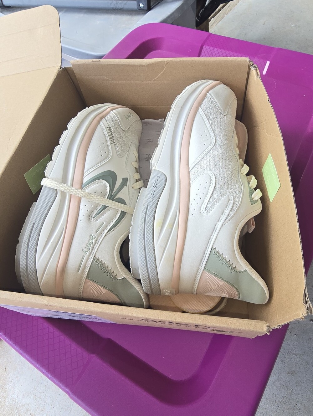 GDEFY Gravity DEFYER ladies Sneakers